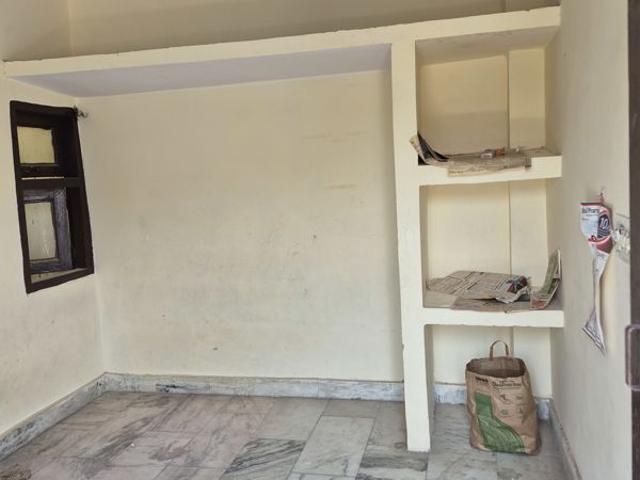 Property for rent in Mayur Vihar, Delhi