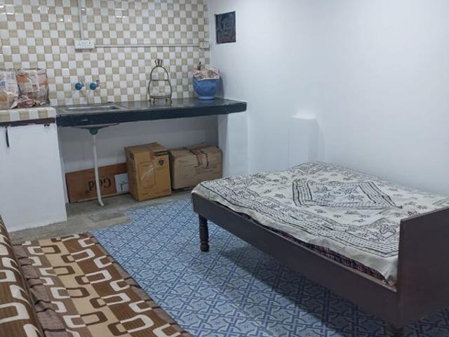 Flat for rent in Saket, Delhi