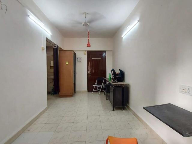 Flat for rent in Dadar West, Mumbai City District