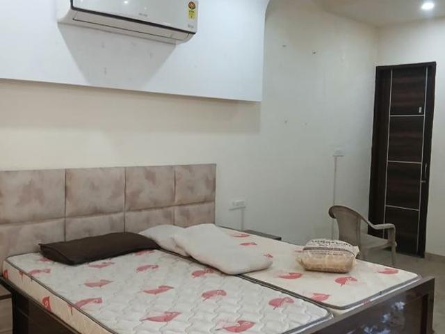 House for rent in Baronjian, Sahibzada Ajit Singh Nagar