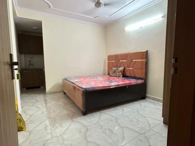 Flat for rent in South Delhi, Deri