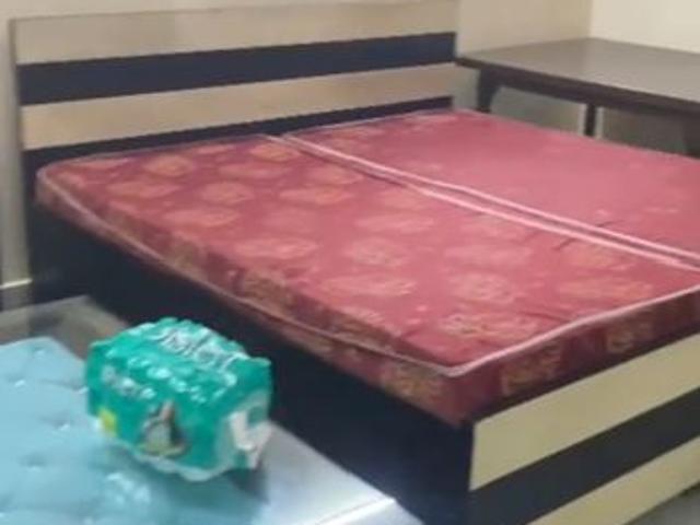 House for rent in Sector 12, Noida