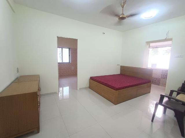 Flat for rent in Mount Mary, Mumbai
