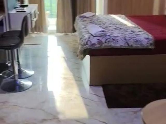 Flat for rent in Shahdara, Noida
