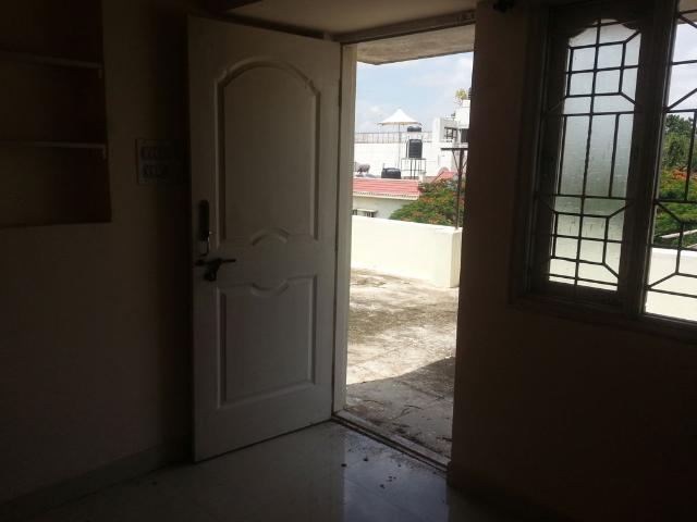 House for rent in Bangalore North, Cox Town - Bangalore