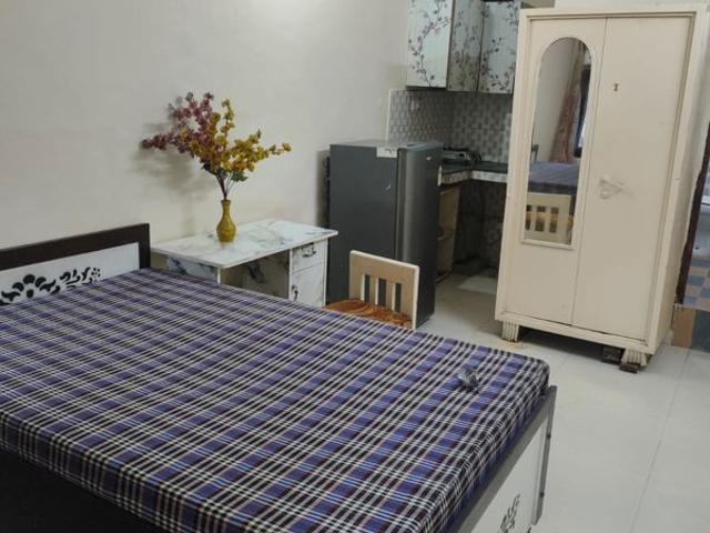 Villa for rent in Sector 28, Noida