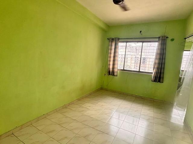 Flat for rent in Govandi East, Mumbai