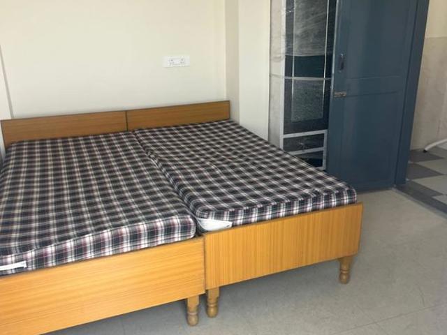 House for rent in Hariana