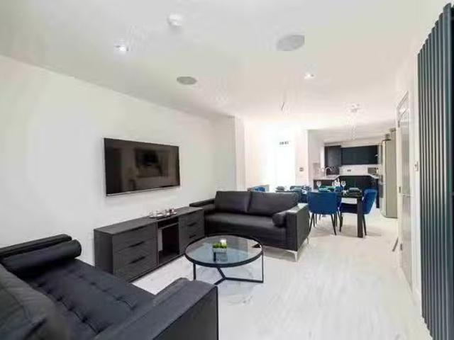 Apartment for rent in Calderstones
