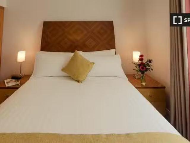 Apartment to rent in Dublin 2, Bluebell