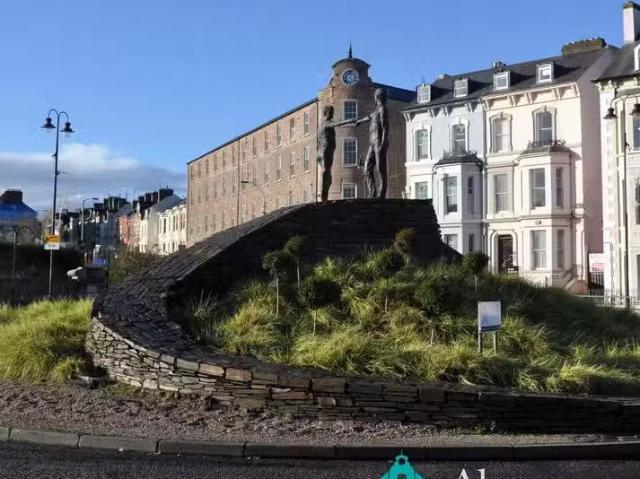 Apartment to rent in Strand, South Tipperary