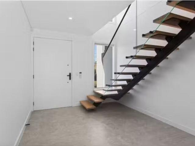 Condo for rent in Sydney, New South Wales