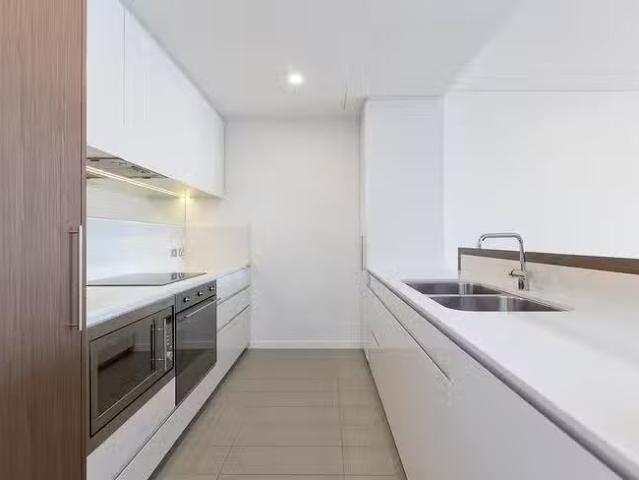 Apartment for rent in Cockburn, Western Australia