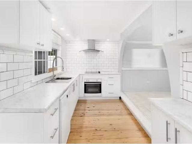 House for rent in Wollongong West, New South Wales