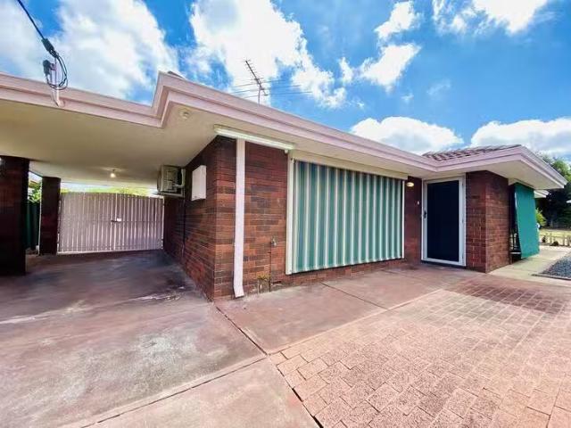 House for rent in Girrawheen, Western Australia