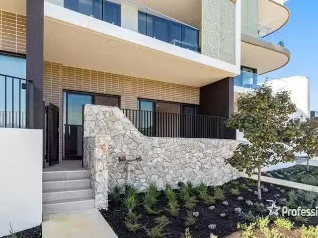 Apartment for rent in Iluka, Western Australia