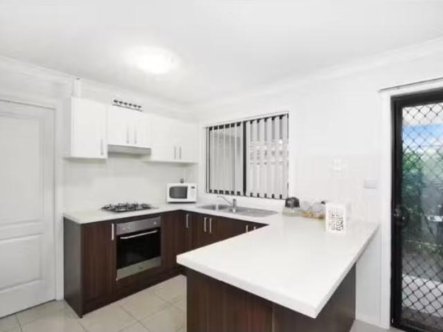 Condo for rent in Sydney, New South Wales