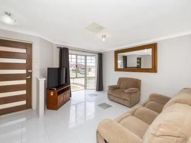 House for rent in Port Kennedy, Western Australia