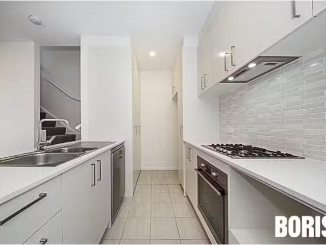 Condo for rent in Woden, Australian Capital Territory
