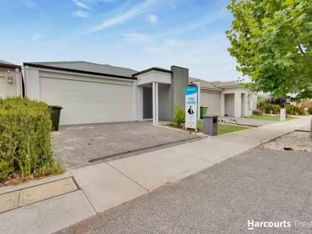 House for rent in Piara Waters, Western Australia