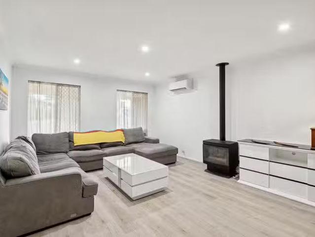 House for rent in Duncraig, Western Australia