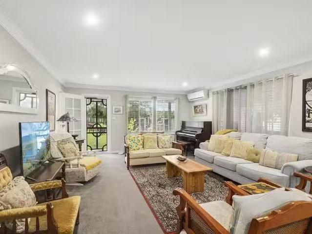 House for rent in Manchester Square, New South Wales