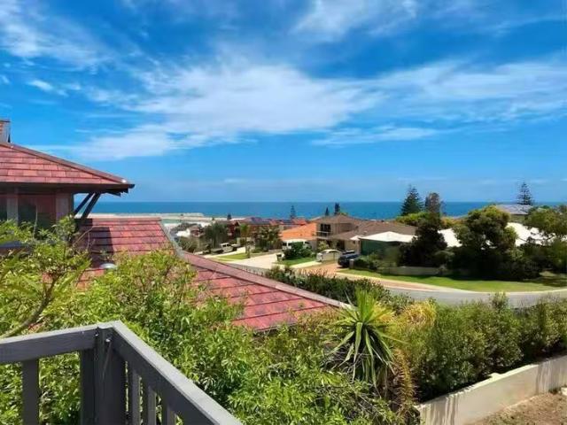 House for rent in Ocean Reef, Western Australia