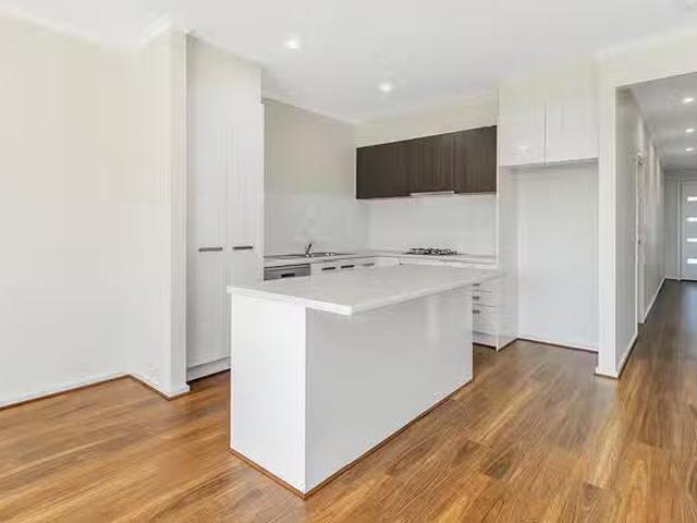 House for rent in Mount Barker, South Australia