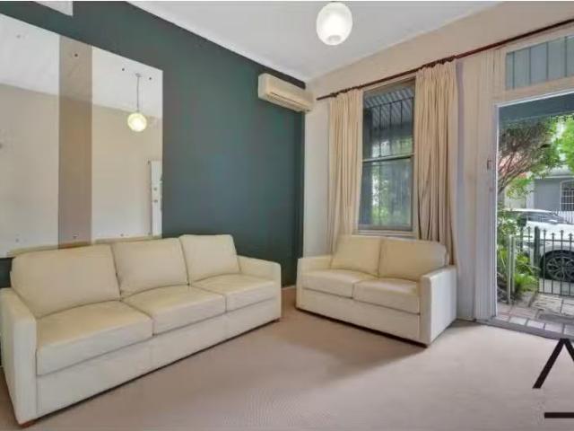 Condo for rent in Sydney, New South Wales