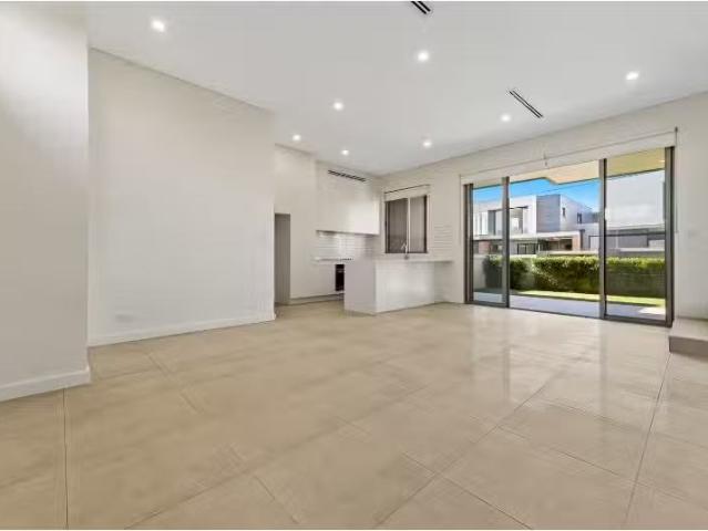 Condo for rent in Sydney, New South Wales