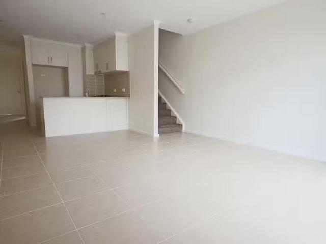 Condo for rent in Franklin, Australian Capital Territory