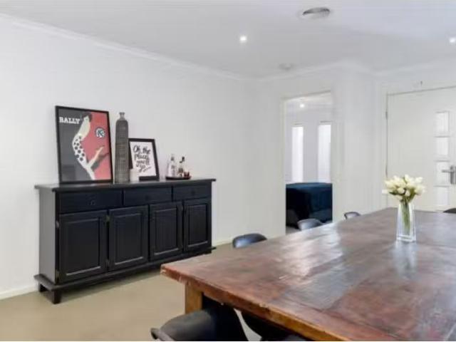 House for rent in Franklin, Australian Capital Territory