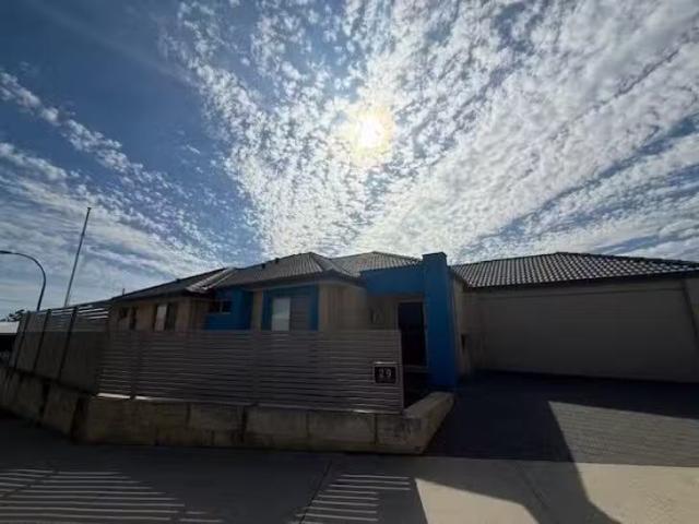 House for rent in Beeliar, Western Australia