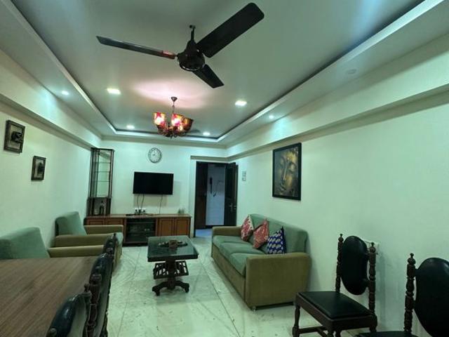 Flat for rent in Santacruz West, Mumbai