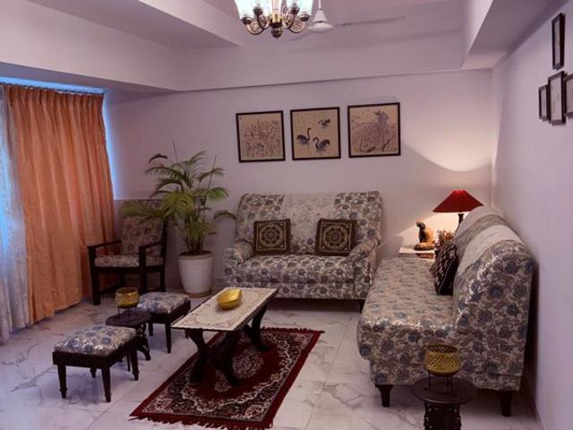 Flat for rent in Khar, Mumbai