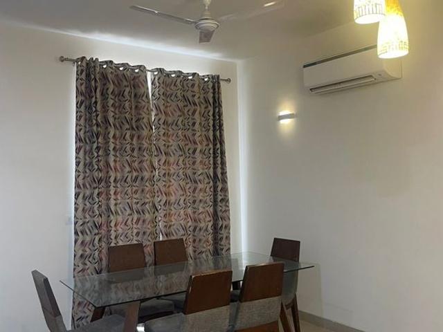 Flat for rent in Emerald Estate, Gurugram