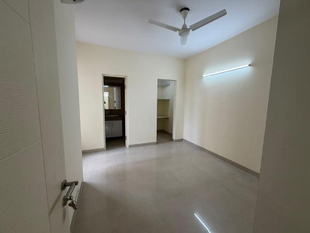 Flat for rent in Emerald Estate, Gurugram