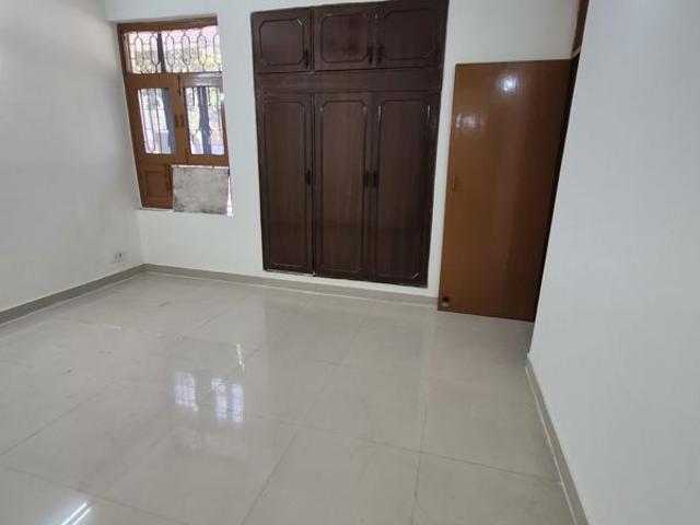 Flat for rent in Mayur Vihar, Delhi