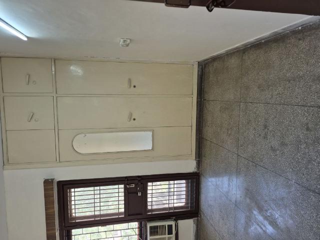 Flat for rent in Mayur Vihar, Delhi