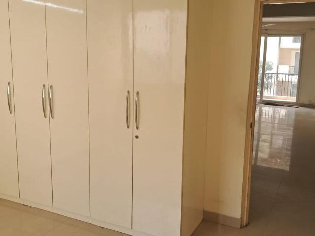 Flat for rent in Emerald Estate, Gurugram