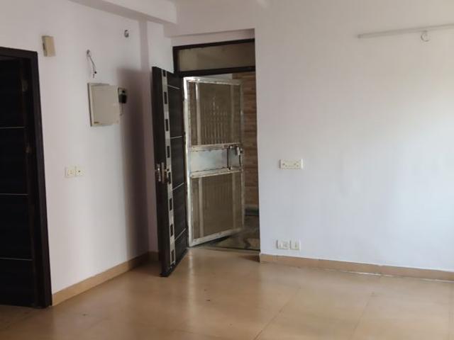 Flat for rent in Noida, Gautam Buddha Nagar
