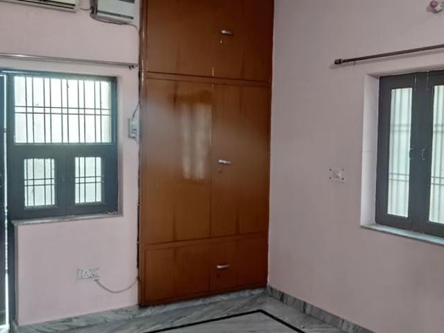 Property for rent in Sector 16, Faridabad