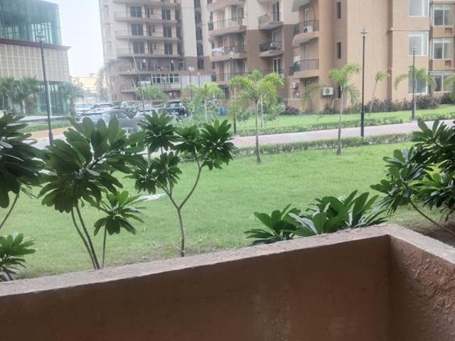 Flat for rent in Sector 107, Noida
