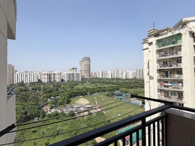 Flat for rent in Noida, Gautam Buddha Nagar