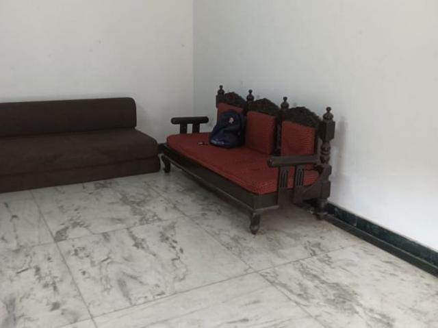 House for rent in Sector 28, Noida