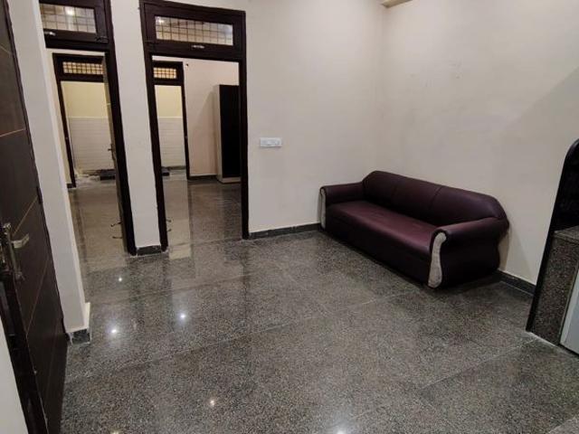 Flat for rent in Sector 62, Noida