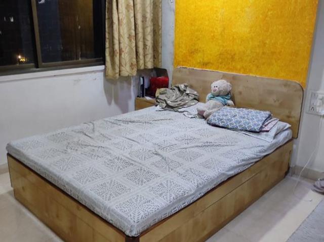 Flat for rent in Colaba, Mumbai City District