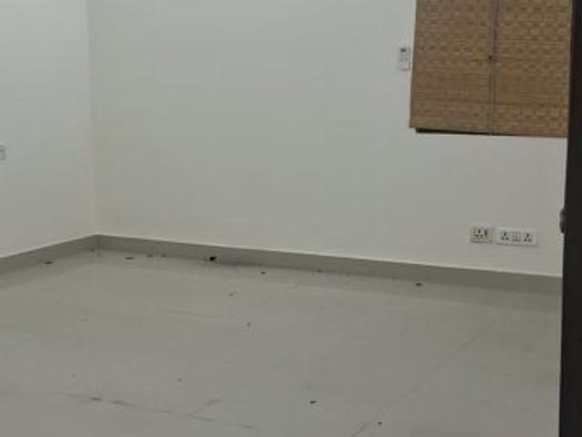 Flat for rent in Sarita Vihar, Delhi