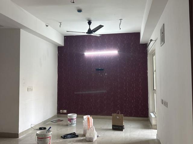 Flat for rent in Shahdara, Noida