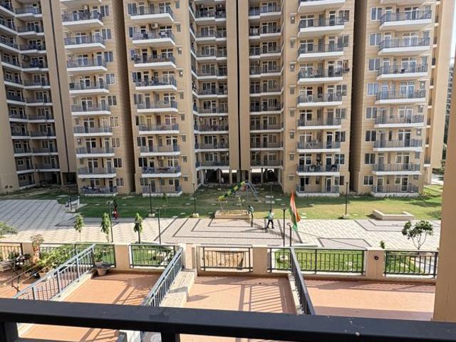 Flat for rent in Manesar, Gurugram